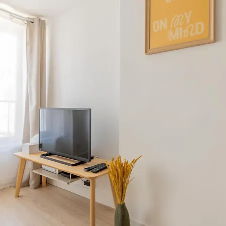 Daire Saint Gengoulf - 2 People Center 1 Bedroom - 44 M2 *